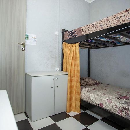 Hostel California Batumi Ngoại thất bức ảnh