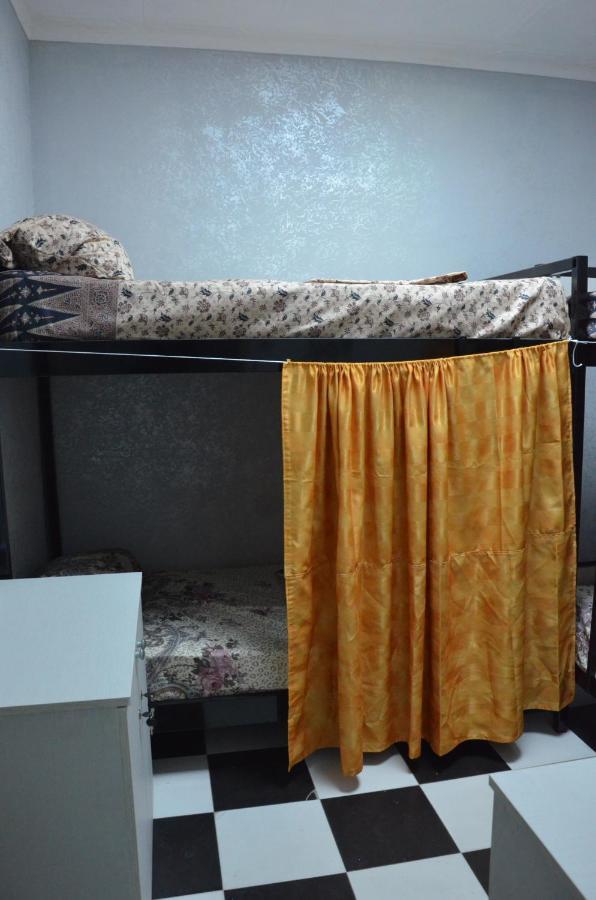 Hostel California Batumi Ngoại thất bức ảnh